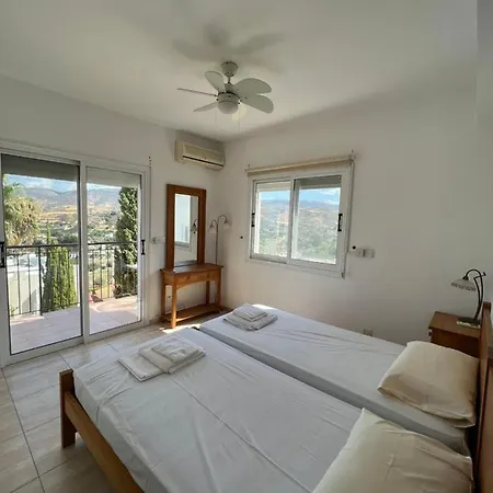 Vs Holiday Villas בית נופש *